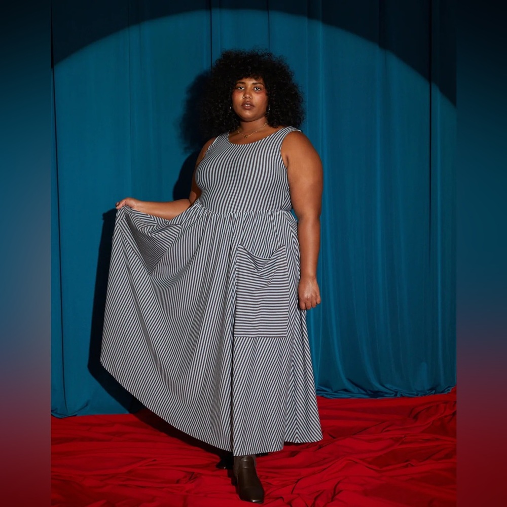 Fashion Brand Company Giant Pockets Stripe Maxi Dress (L)